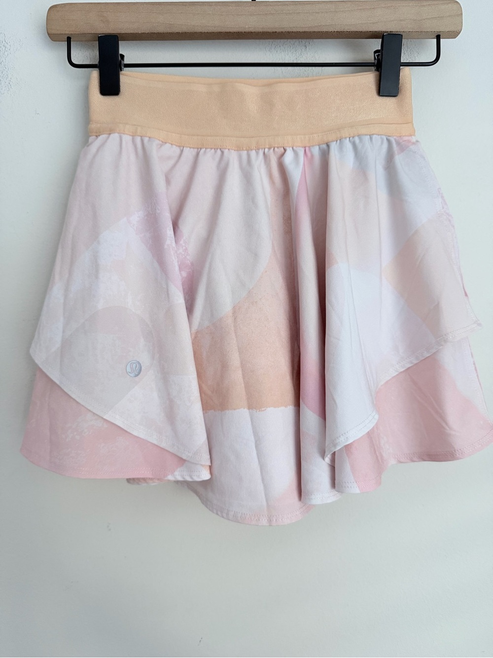 Lululemon Orange Pink Garrogeo Multi Color Court Rival HR Skirt Size 0